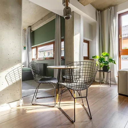 Apartment Homewell Boutique Stare *