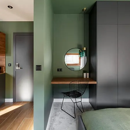 Homewell Boutique Stare Apartment