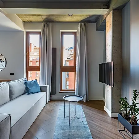 Homewell Boutique Stare *