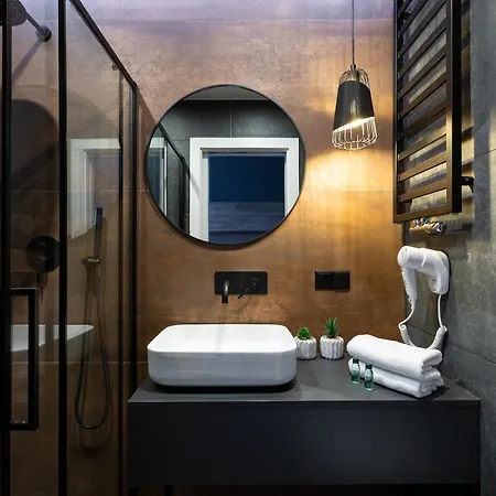 Homewell Boutique Stare Apartment