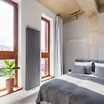 Homewell Boutique Stare Appartement *