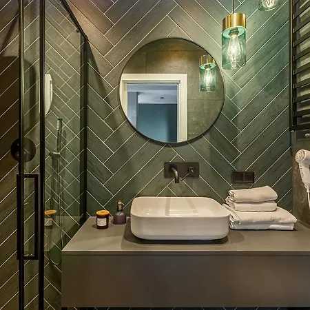 Homewell Boutique Stare Apartment *