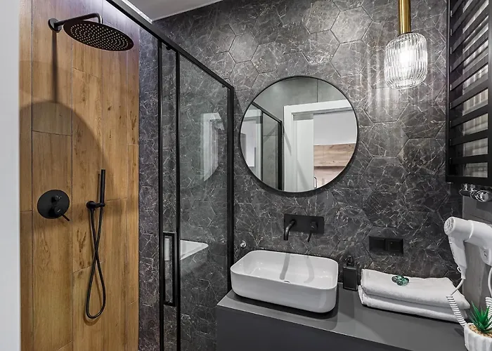 Apartment Homewell Boutique Stare *