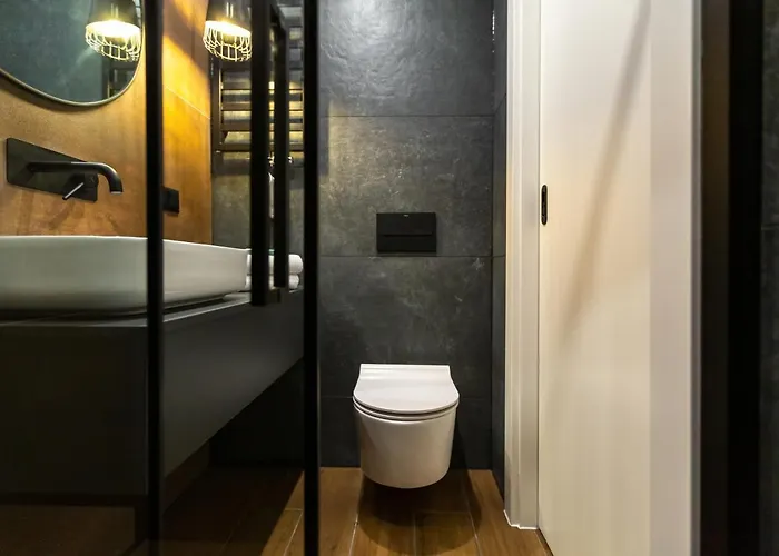 Apartment Homewell Boutique Stare *